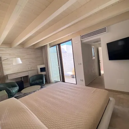 Al Corso Charming Rooms Peschici Exterior photo