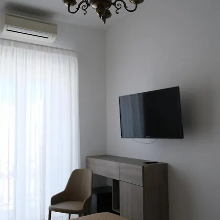 Al Corso Charming Rooms Peschici Exterior photo